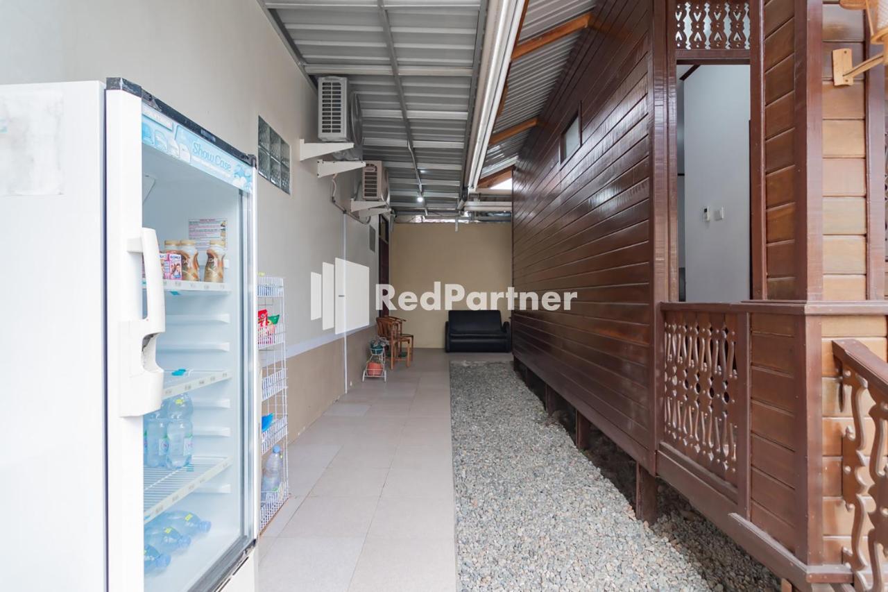 סמרינדה Langkar Guest House Syariah Mitra Reddoorz מראה חיצוני תמונה