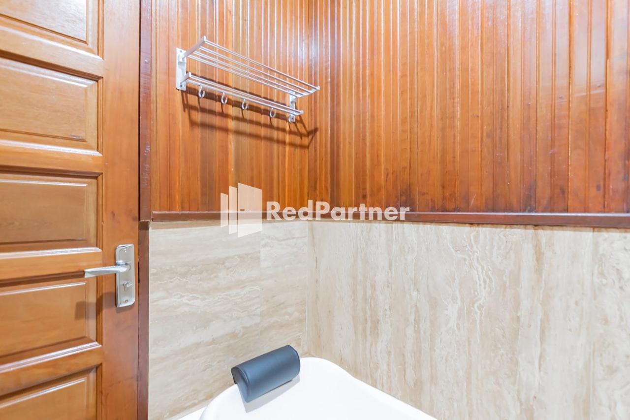 סמרינדה Langkar Guest House Syariah Mitra Reddoorz מראה חיצוני תמונה