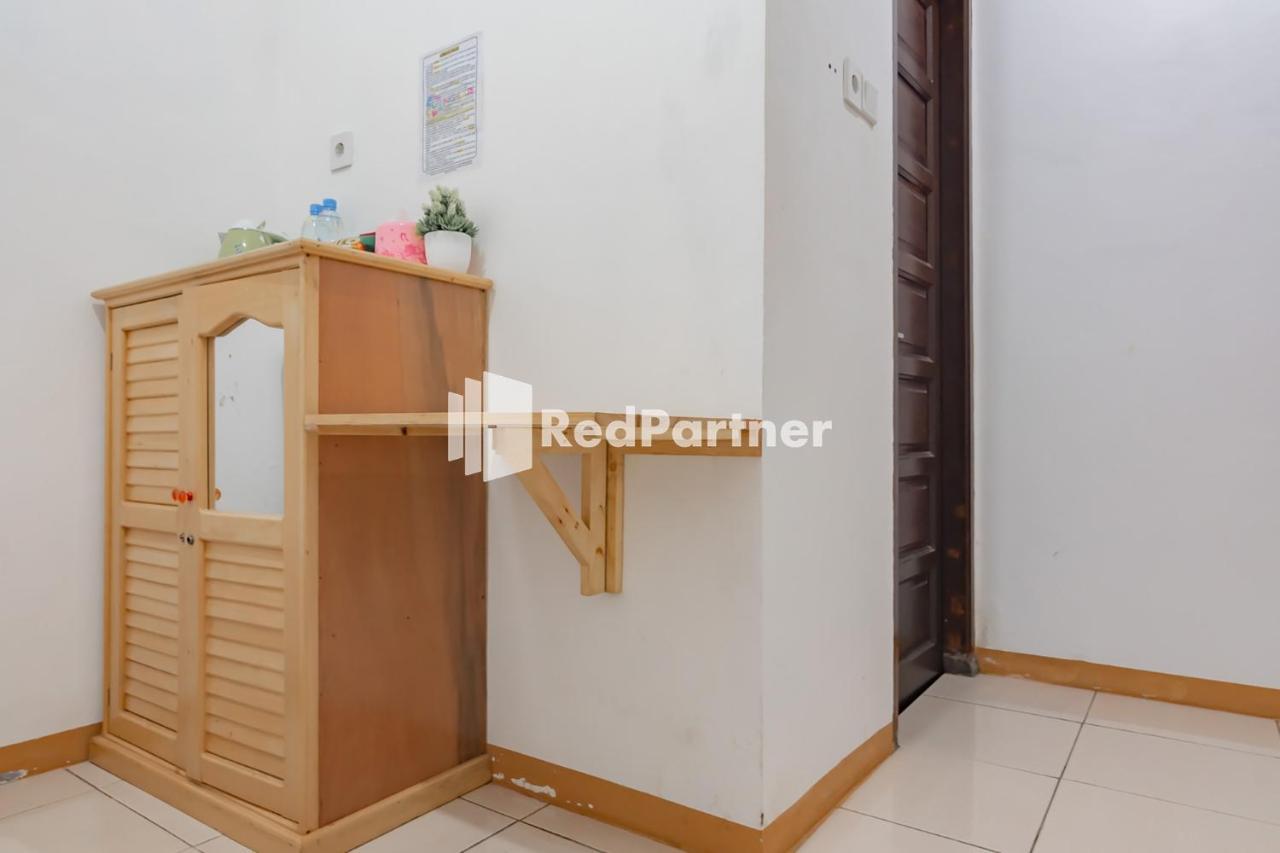 סמרינדה Langkar Guest House Syariah Mitra Reddoorz מראה חיצוני תמונה